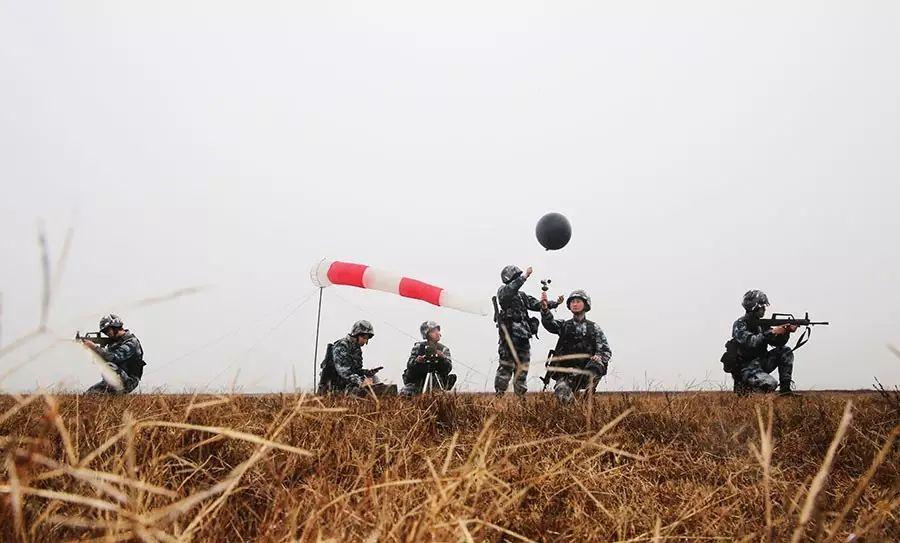 关于东亚劲旅客场逆转获胜，小组第二已无悬念的信息