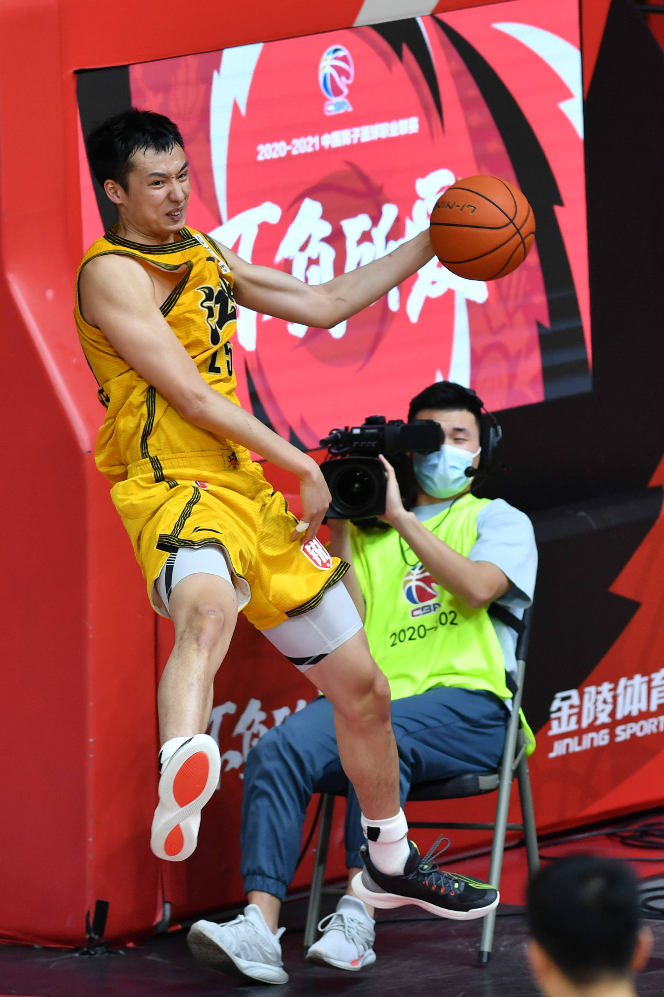 吉林男篮遭遇绝杀失败，遗憾止步