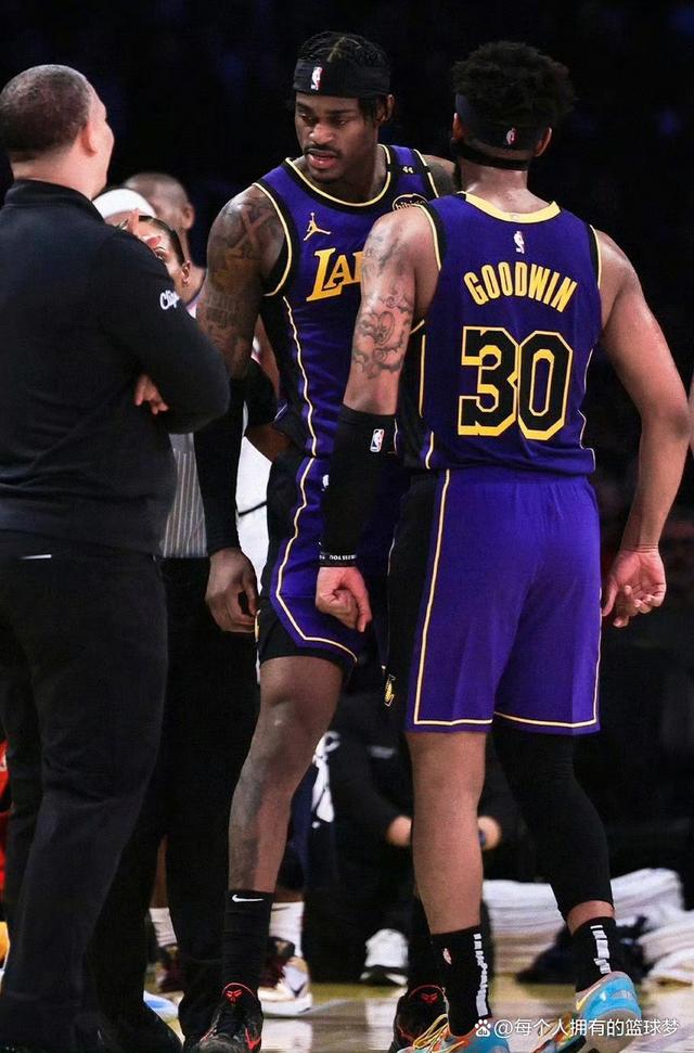 NBA总决赛东区半决赛詹皇迎战
